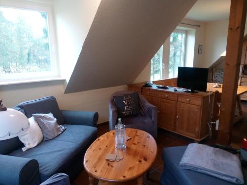 2 bedrooms, 4 beds