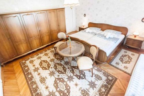 Holiday home in Budapest 34304 - image 10