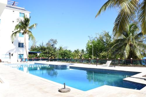 Dream Village Boca Chica frente a la playa