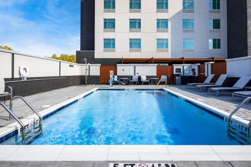 Fairfield by Marriott Inn & Suites Canton Riverstone Parkway - image 5