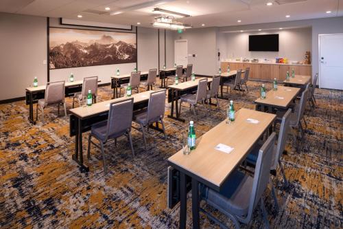 TownePlace Suites by Marriott 엘렌스버그 - 회의실/연회장
