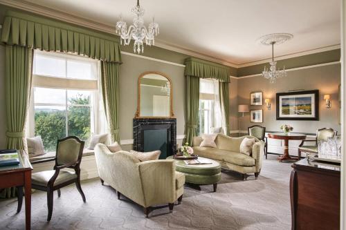 The Shelbourne, Autograph Collection