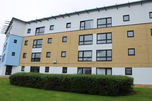 River view Apartment near Scotland Street School Museum