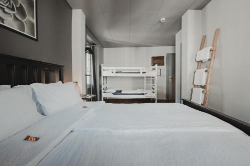 No8 Boutique Hotel - self check in Room Type - Family Room