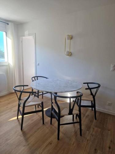 Pont de Sèvres : Appart neuf proche Paris (Pont de Sevres : Appart neuf proche Paris) in เซฟร์