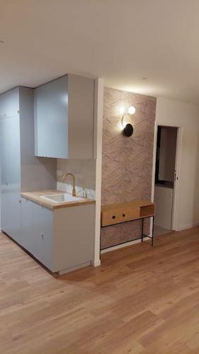 Pont de Sèvres : Appart neuf proche Paris (Pont de Sevres : Appart neuf proche Paris) in เซฟร์