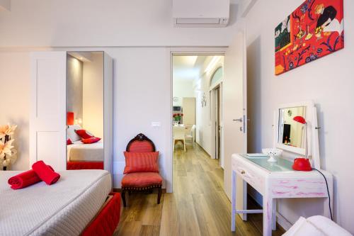 Lady Camollia Apartment - image 3