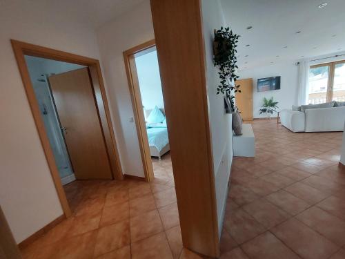 Fürdőszoba, Apartment Traumblick in Unterammergau