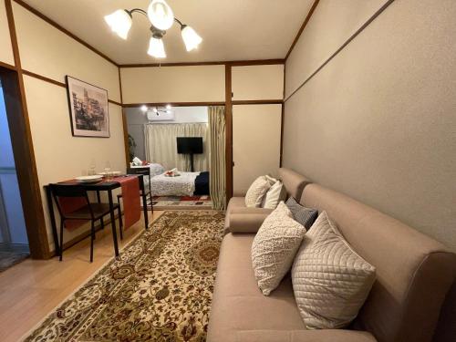 Best Shinjuku Modern Full-furnished Family size Apartment4 ONLY 2min to Shinjuku by Train