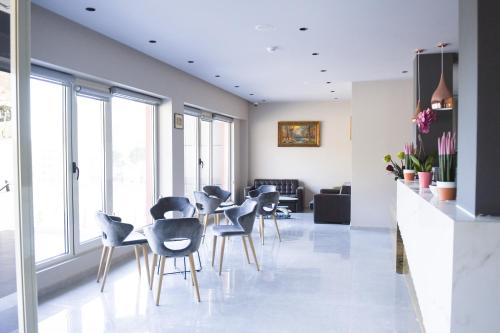 館内設備, Padel Olivia's Hill Resort in ドゥラス