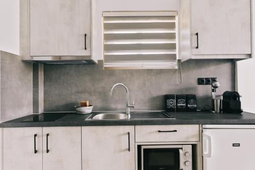 Lighthouse Apartments Lighthouse Apartments