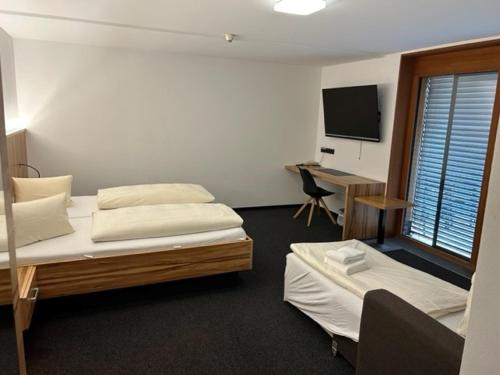 Hotel-Gasthof Lowen photo