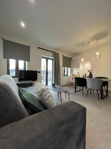 Piedra Luxury Apartments in Pirgiotika (Argolis)