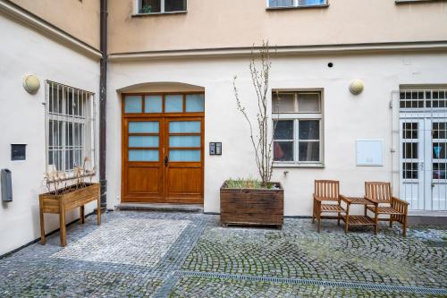 Premium Wenceslas Square Apartments - image 3