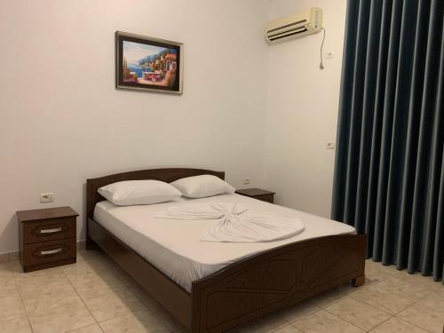 Deluxe Room image 7