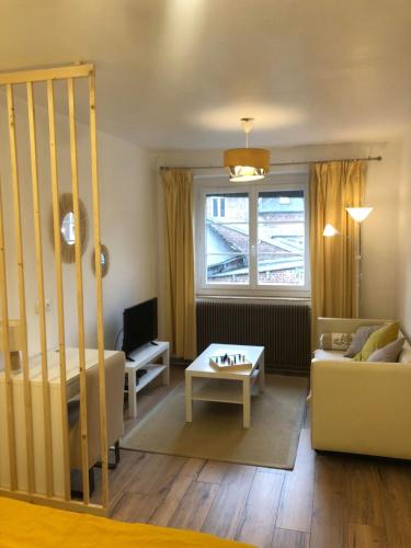 Superbe Appartement en plein centre-ville de Crépy (Superbe Appartement en plein centre-ville de Crepy) in Crepy-En-Valois