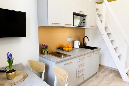 CracWoW Saint Sebastian Apartments Room Type - One-Bedroom Apartment CracWoW Saint Sebastian Apartments Room Type - One-Bedroom Apartment
