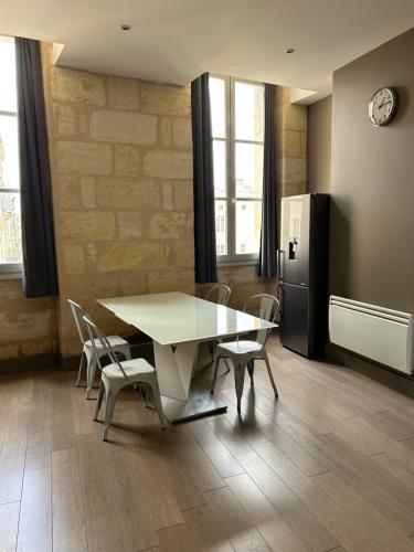 Wonderful T3 in old town, Bordeaux (fotografie 2)