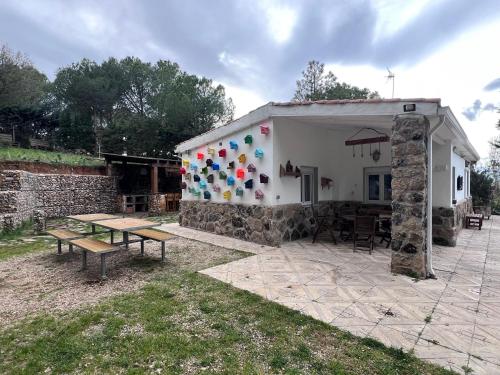 Stone Garden, Casa en plena naturaleza