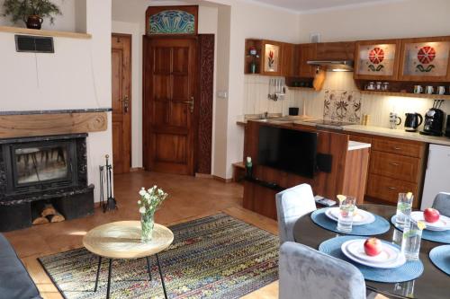 One-Bedroom Apartment image 1