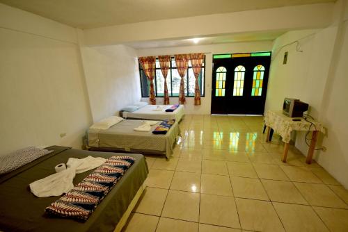 CASA EL ROBLE in San Juan La Laguna