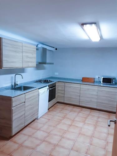 El Jardí - image 5