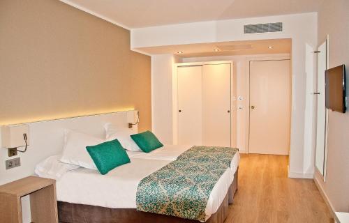 BQ Delfín Azul Hotel - image 14