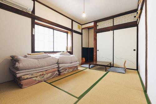 Japanese-Style Room