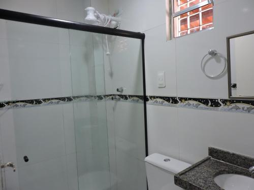 Quadruple Room image 6