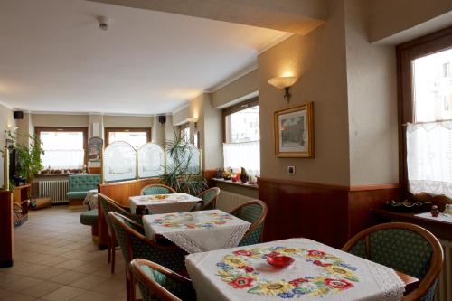 Hotel Du Glacier - image 14