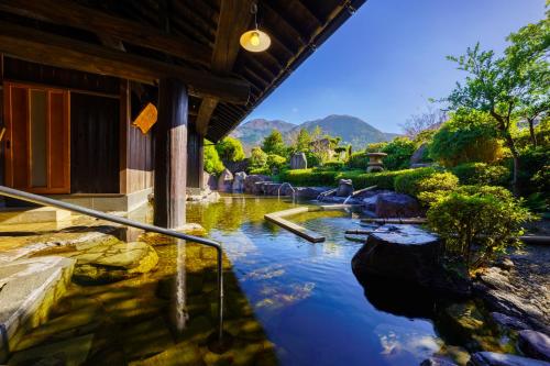 由布の里 旅荘 牧場の家 Ryoso Makibanoie