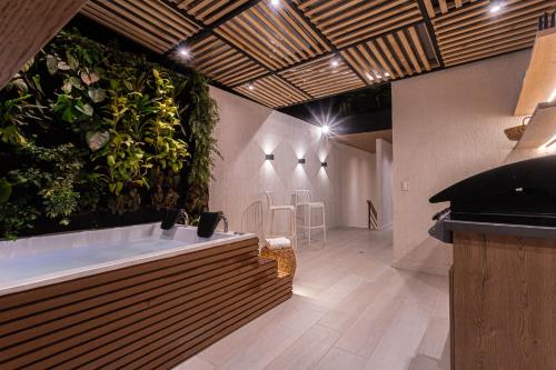 Jacuzzi Privado, Casa de Lujo Norte Medellin, Medellín (fotografie 10)