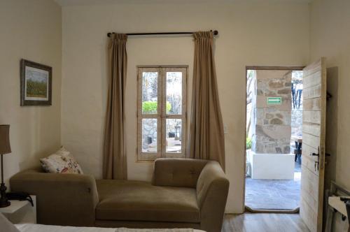444491105 Hotel de Piedra