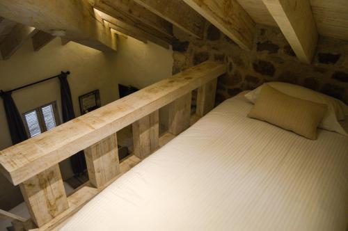 444491126 Hotel de Piedra