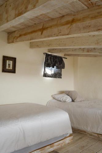 444491717 Hotel de Piedra