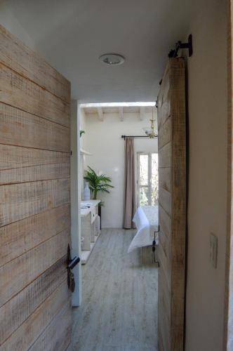 444491727 Hotel de Piedra