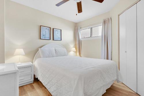 Aquavista 404E by RealJoy Vacations - main image