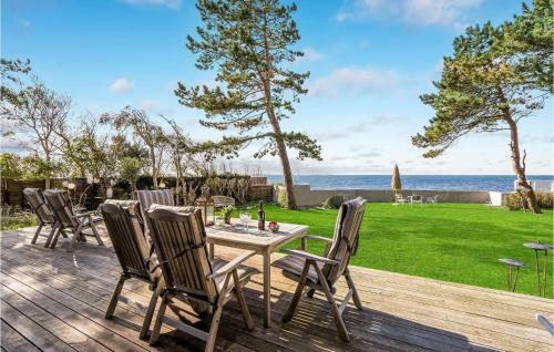 Beach Front Home In Slagelse With Kitchen