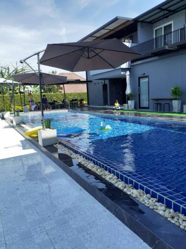 B&B Ban Bu Lao - Pp pool สระว่ายน้ำบ้านพันธ์พงษ์ - Bed and Breakfast Ban Bu Lao