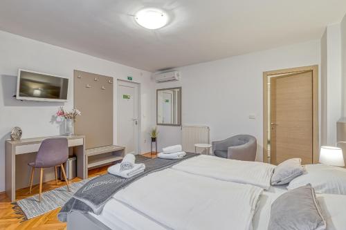 Villa Ladavac B&B - image 5