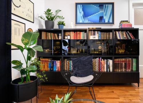 Designer Two-Bedroom Apartment · Split