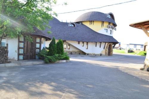 Hotel Veles in Zolotonoša