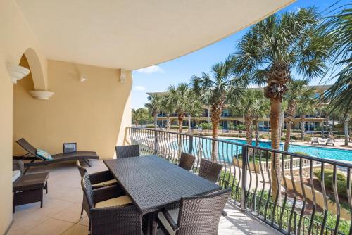 Adagio F205 in Blue Mountain Beach by RealJoy Vacations - image 9