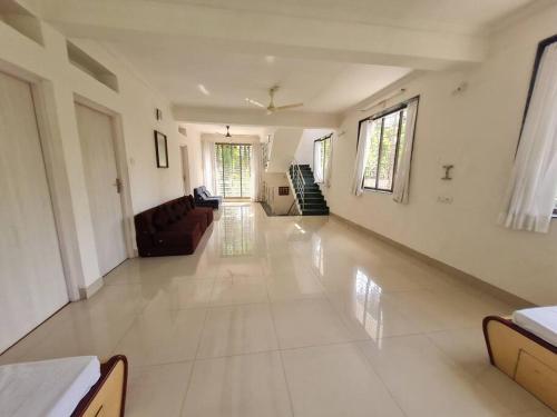 Vibes 6Bhk Villa Alibaug