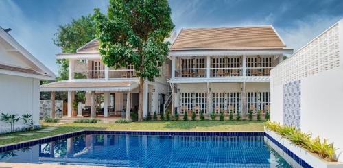 Chic stay HANA Boutique hotel Luang Prabang