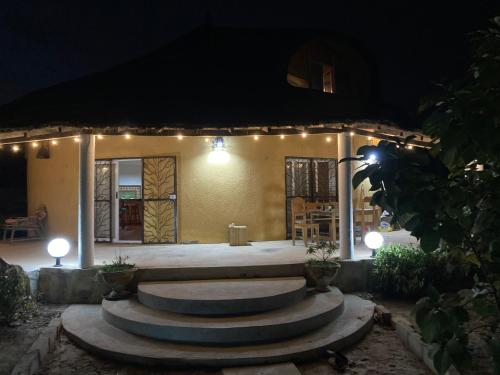 Villa avec piscine à Ndangane (Villa avec piscine a Ndangane) in Ndangane