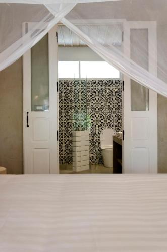 Deluxe Double Room - Above 12 Years Old Only image 2