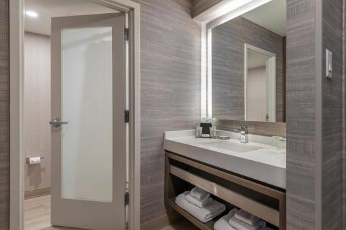 Wichita Marriott - image 9
