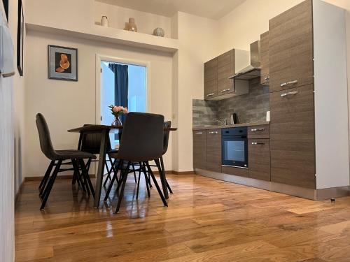 Design europarlament apartment with private terrace, Брюссель (фото 4)