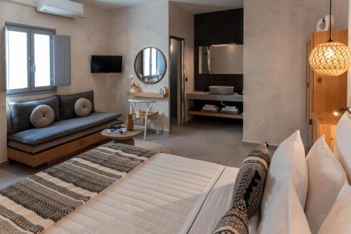Almyra Oia Suites - Adults Only - image 4